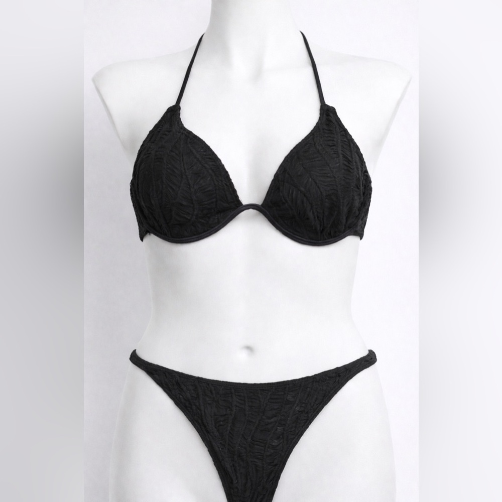 Bikini noir texturé 2 pièces – Neuf – Taille L (fait M)
